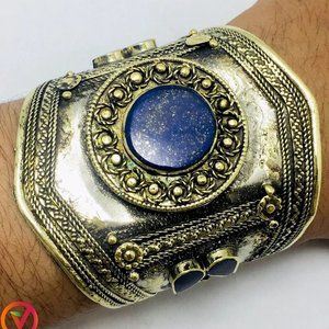Single Vintage Kuchi Cuff Bracelet: Afghan Tribal Jewelry with Lapis Lazuli